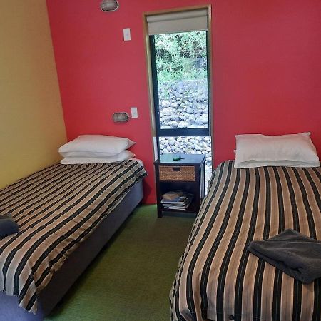 Hostel Mountain House Arthur's Pass Exterior foto