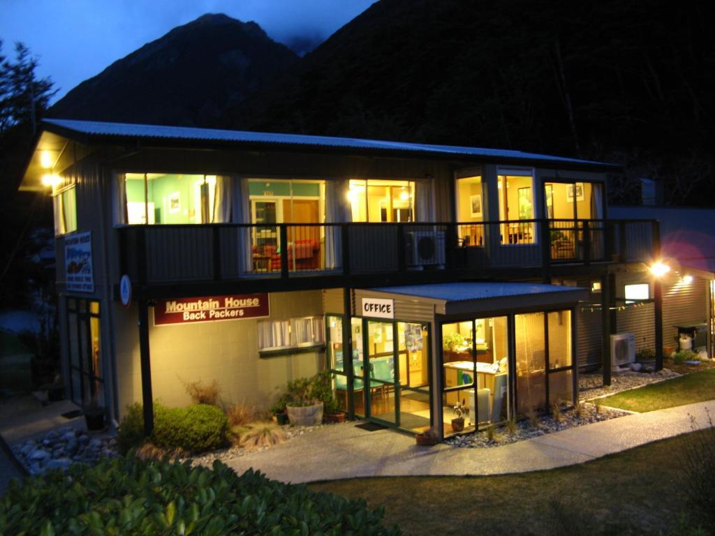Hostel Mountain House Arthur's Pass Exterior foto